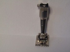BERNINA  GROOVE PIN TUCK FOOT