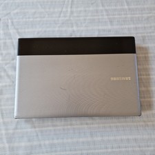 Samsung NP-RV515, 15.6"