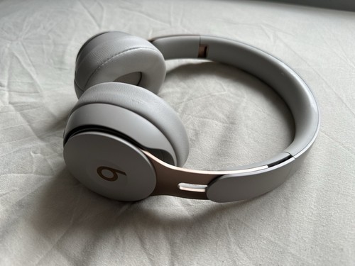 Genuine beats dre solo - dr,
