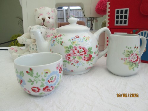 Huge cath kidston vintage - huge,