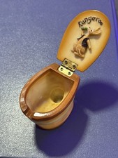 Vintage Novelty Ashtray Australia Toilet With Hinged Seat And Kangaroo Inside