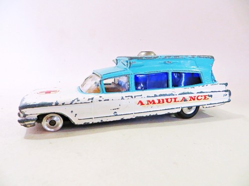 Corgi 437 cadillac superior - 437,