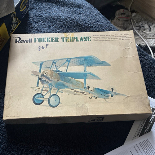 Revell fokker triplane 1 - revell, dr-1