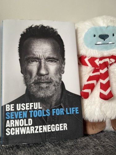 Arnold schwarzenegger signed - schwarzenegger,