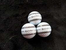 TAYLORMADE TP5  GOLF BALLS