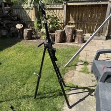 Uni lock tripod similar - uni-lock,