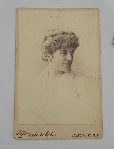 Cabinet card pretty 19th - cabinet,