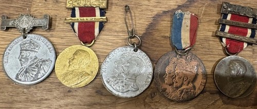 Commemorative medals issued - medals,