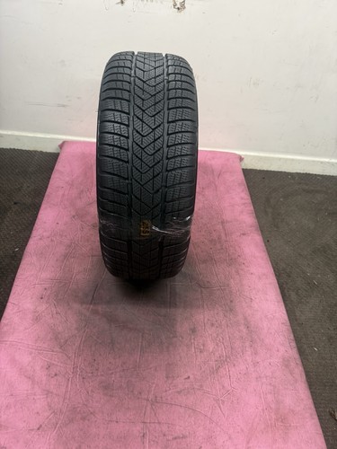 225 r17 98h xl run - r17,