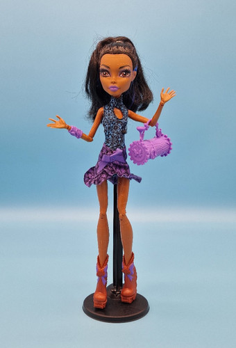 Mattel monster high doll - monster,
