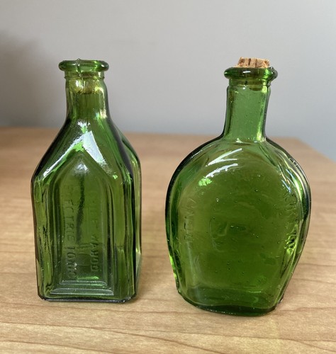 Vintage small green glass - small,