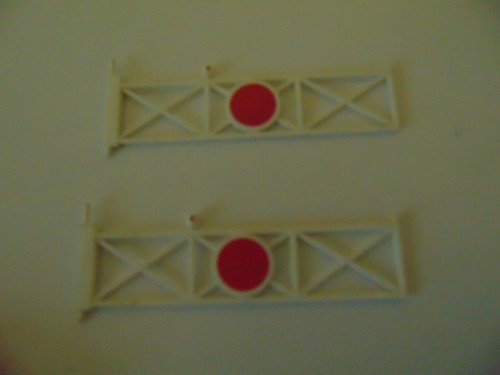 Hornby gates for single - ~,