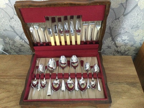 Piece cutlery set with faux - with,