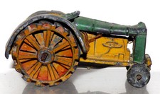 CS06 Dinky Toys 1st version tractor to restore