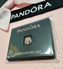 BRAND NEW Pandora Rose Gold Locket Petite CZ Present Charm ALE R In Packet