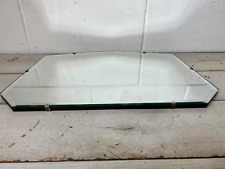 Vintage Abstract Shape Mid