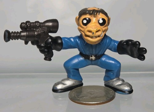 Star wars snaggletooth - star,