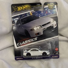 Hot Wheels Premium Nissan
