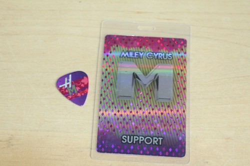 Miley cyrus hannah - miley,