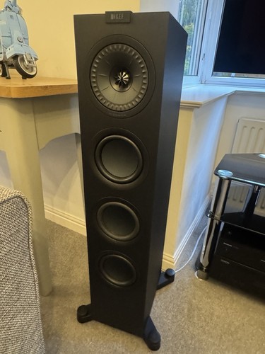 Kef q550 black - floor, standing
