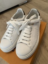 Louis Vuitton Run Away Sneaker