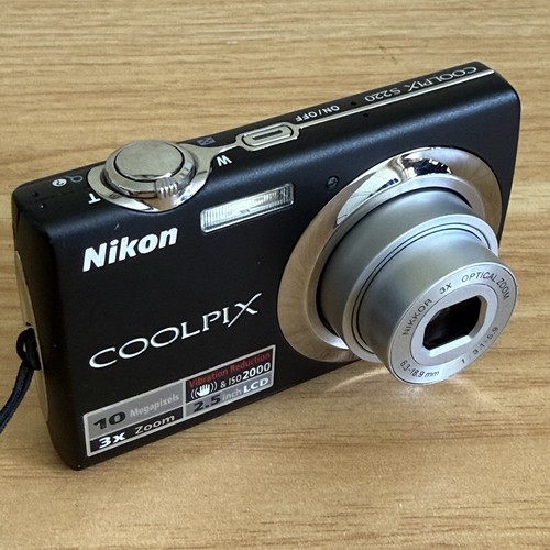 Nikon digital camera coolpix - digital,