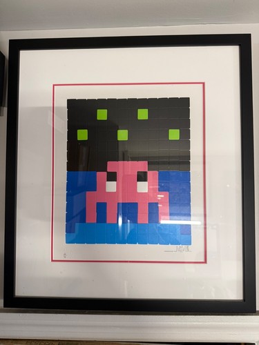 Invader space one pink 2014 - space,