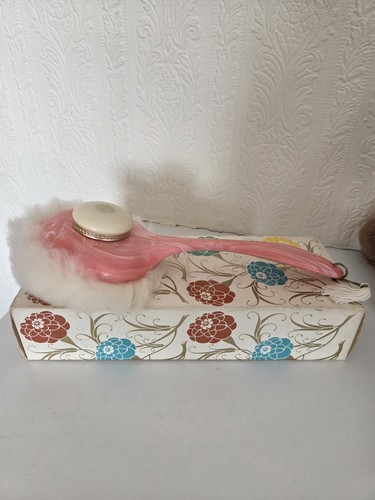Vintage avon fluff - avon, puff