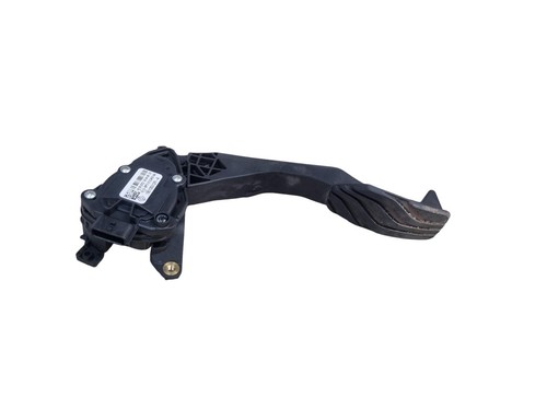 Renault captur throttle pedal - renault,