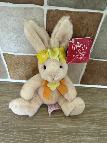 Vintage russ berrie bunny - @@,