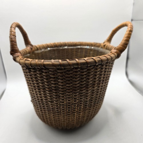 Vintage nantucket style basket - nantucket,