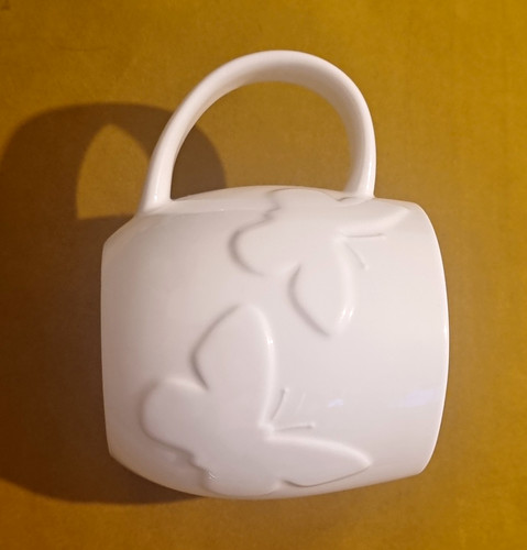 Repeat white embossed - repeat,