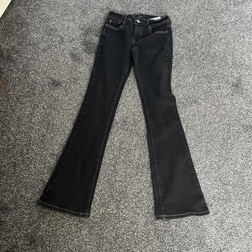 Simply chic ladies - simply, black