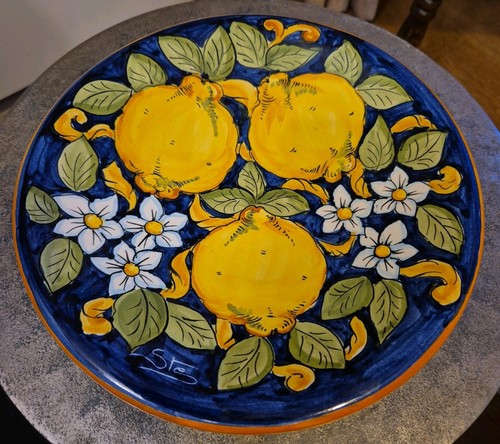 Italian majolica hand - italian,
