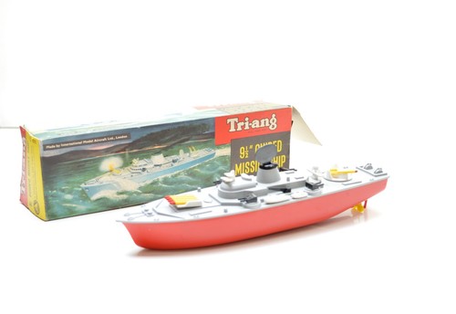 Triang guided missile ship - triang,