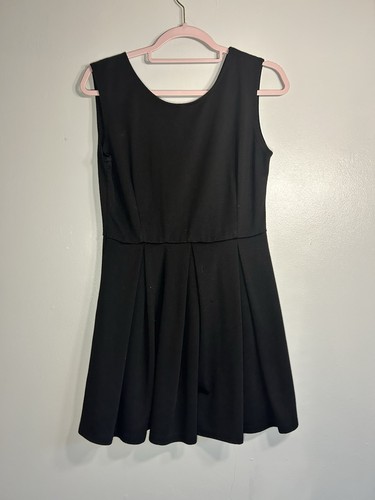 Ellie louise black skater - black,
