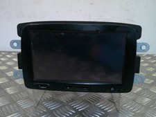 RENAULT TRAFIC VIVARO NV300