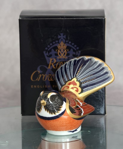 Royal crown derby fantail - royal,