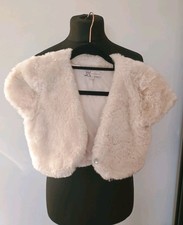  GIRLS AGE 12,-13 WHITE/IVORY FAUX FUR BOLERO JACKET USED ONCE FOR A WEDDIING.