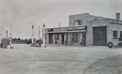 Moberly reed s corner - moberly,, reed's
