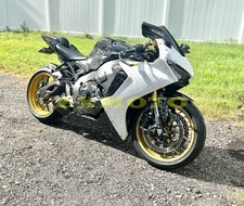 White Black Forged Carbon