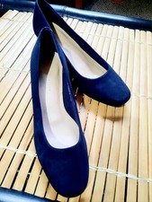 Ladies M&S  Navy Suede Block Heel Court Shoes Size 7 Insolia  New
