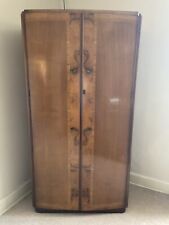 Austinsuite His & Hers