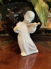 LLADRO 4536 Asian Angel Boy