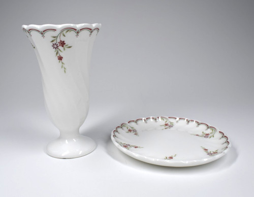 Wedgwood scalloped rim - wedgwood, pink