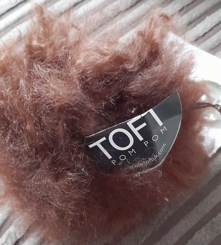 Toft alpaca fur - fur, pom