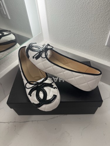 Chanel cambon white quilted - white,