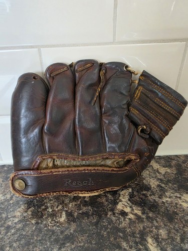 Reach baseball glove mit - baseball,