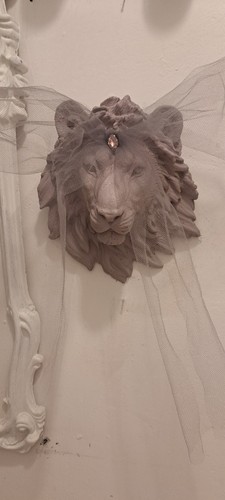 Lion head wall mounted art - wall,