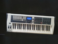 NOVATION Impulse 49 USB / MIDI